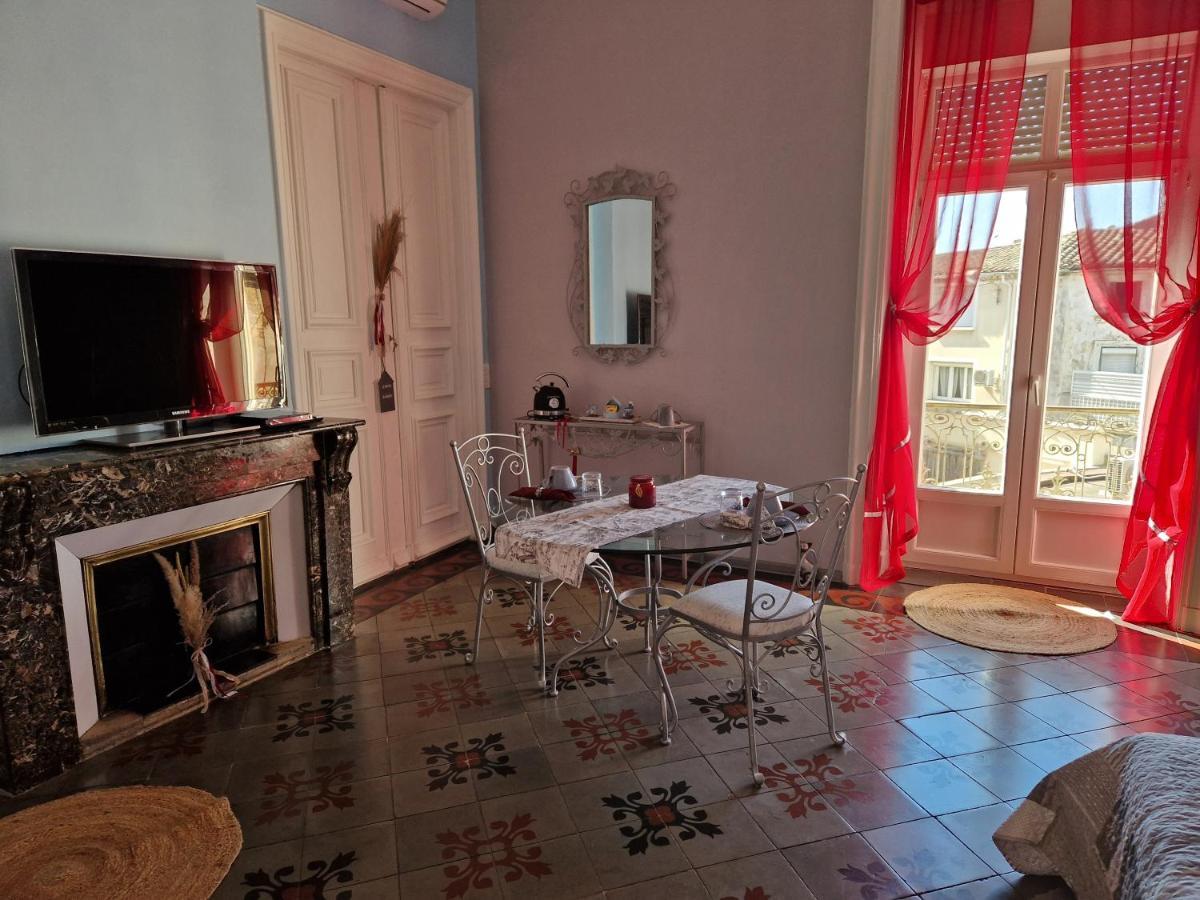 Chez Dedou Et Madou Bed & Breakfast Florensac Dış mekan fotoğraf